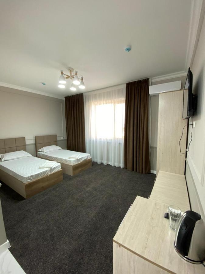 Sapphire Hotels 타라즈 외부 사진